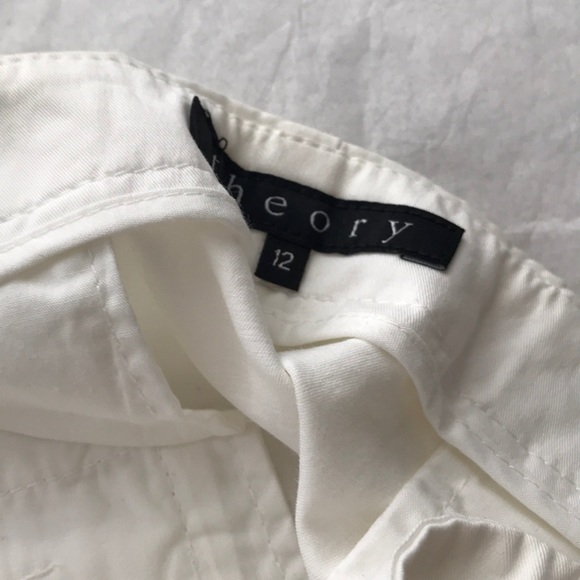 NWT Theory Evianna Cotton Shorts in Optic White 12 - Picture 4 of 5